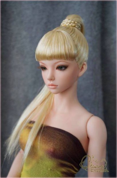 Ponytail wig with bang